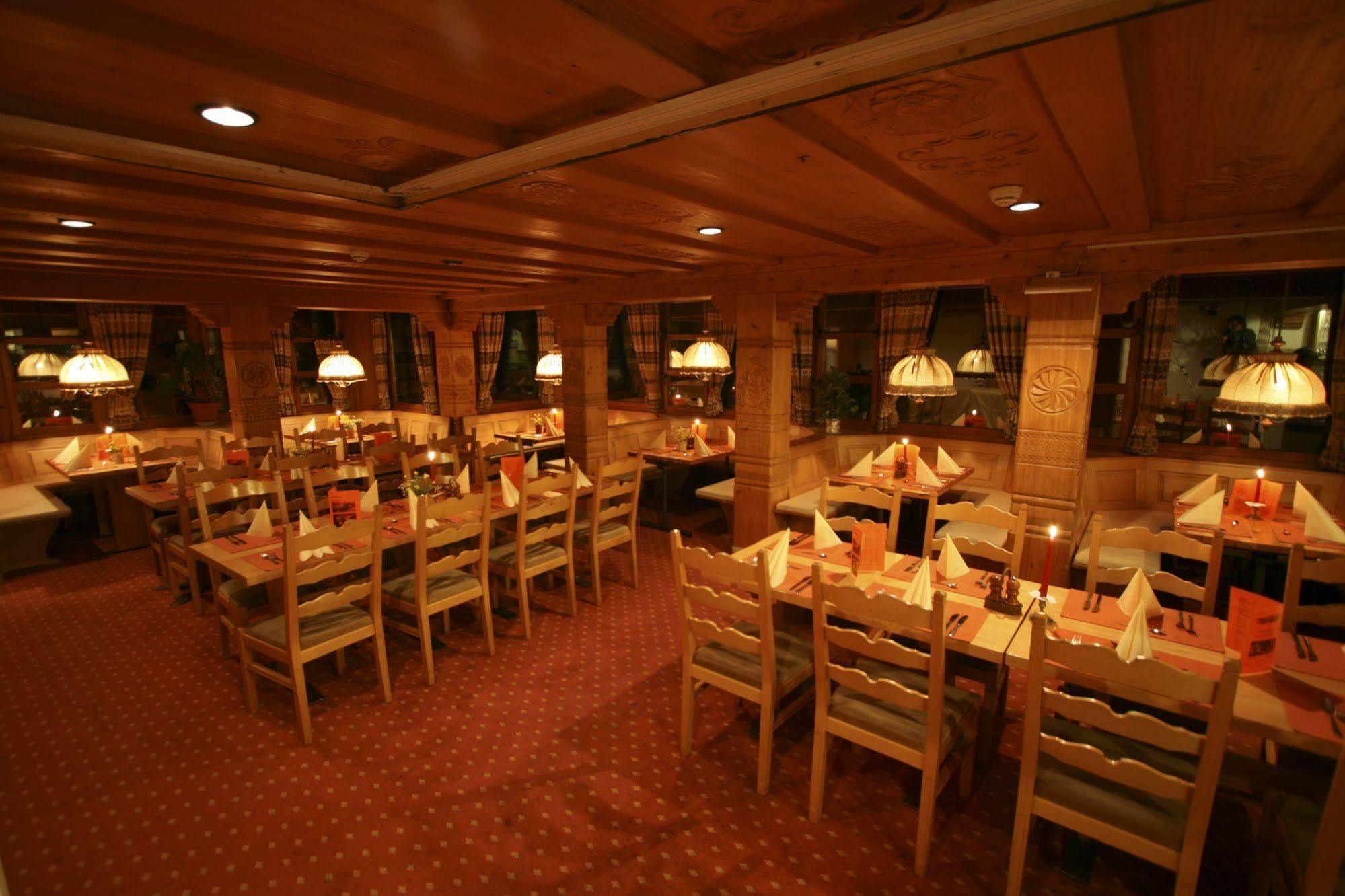 T3 Hotel Surpunt Флімс Екстер'єр фото